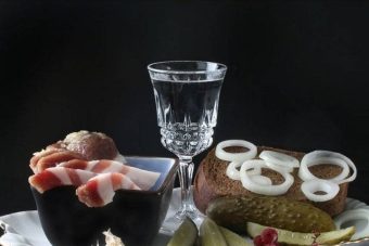 В России 31 января отмечается День рождения русской водки