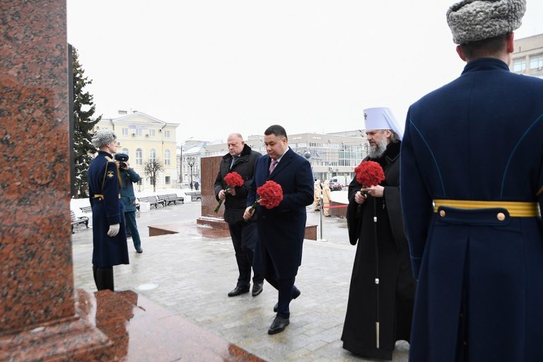 В Твери прошли торжественные мероприятия в честь Дня защитника Отечества