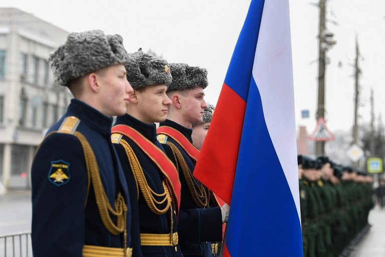 В Твери прошли торжественные мероприятия в честь Дня защитника Отечества