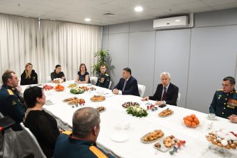 Губернатор Игорь Руденя и депутат Госдумы Владимир Васильев пообщались с участниками СВО и их семьями