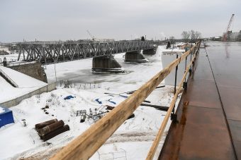 Министр транспорта РФ и губернатор Игорь Руденя высоко оценили ход строительства Западного моста в Твери