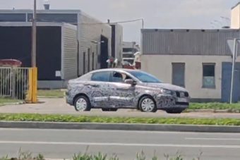 В России выпущена первая партия новых автомобилей Lada Iskra