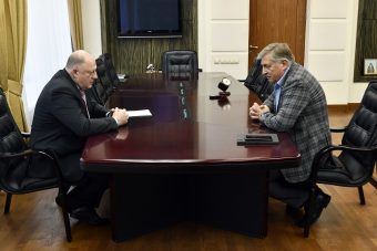 Председатель ЗС Тверской области провел встречу с гендиректором компании ВСК