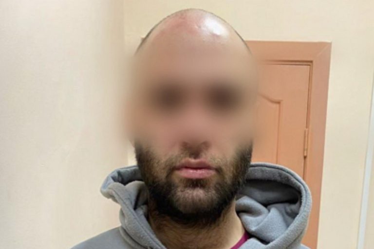 Мужчину с крупной партией наркотиков задержали в Твери