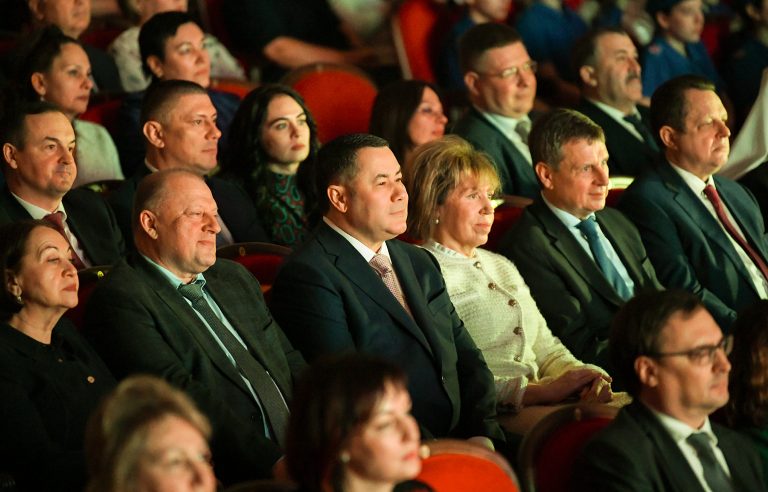 В Тверском театре драмы состоялось торжественное мероприятие к Международному женскому дню
