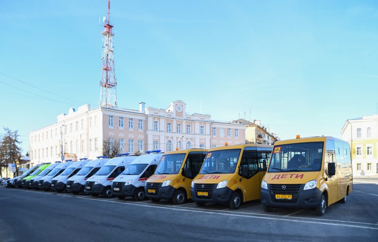 7 марта 34 машины отправились на помощь медицине, соцучреждениям и многодетным семьям Тверской области