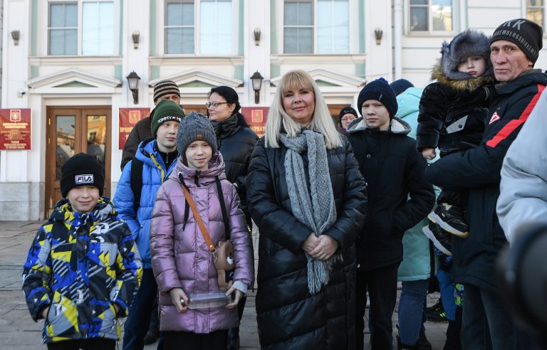 7 марта 34 машины отправились на помощь медицине, соцучреждениям и многодетным семьям Тверской области