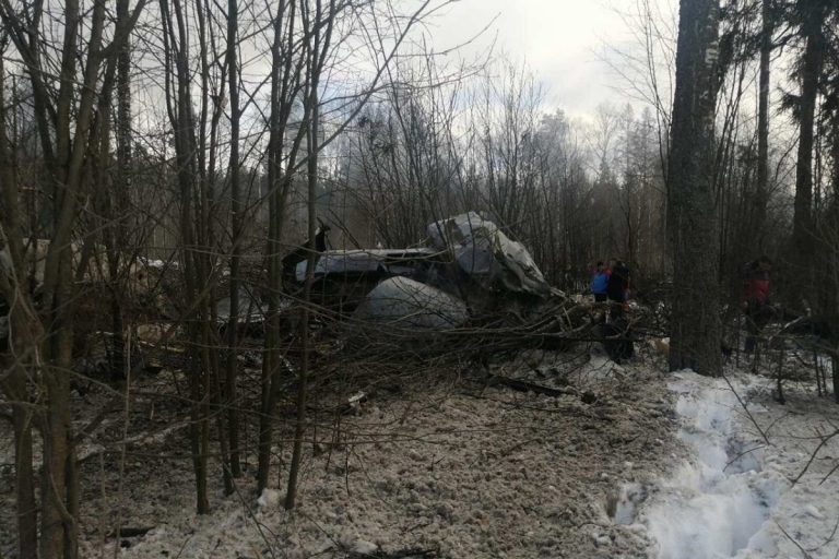 Появились первые фотографии с места крушения тверского Ил-76 в Иваново