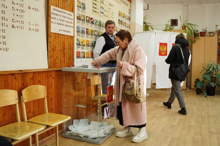 Первый день голосования на выборах президента России завершился в Тверской области в 20:00