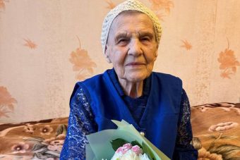 Отважный фронтовик из Тверской области отмечает 100-летие Отважный фронтовик из Тверской области отмечает 100-летие