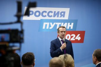 Народный артист России Владимир Машков лично приехал в Тверь поблагодарить активистов Верхневолжья