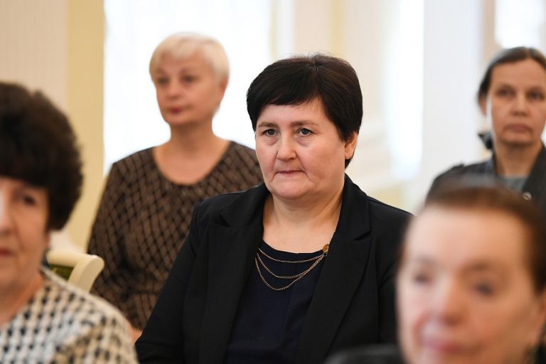 Игорь Руденя вручил награды выдающимся женщинам Тверской области