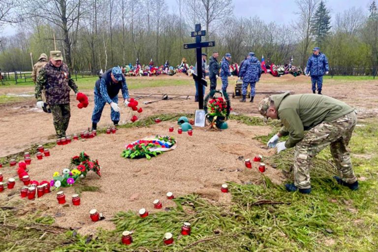 В Тверской области Росгвардия провела автопробег «Вахта памяти Сыны Великой Победы»