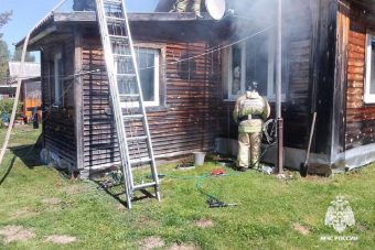 Жилой дом горел в Тверской области