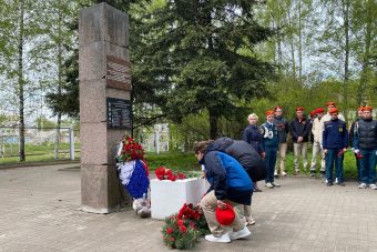 Ученики тверской школы №50 почтили память героев Великой Отечественной войны