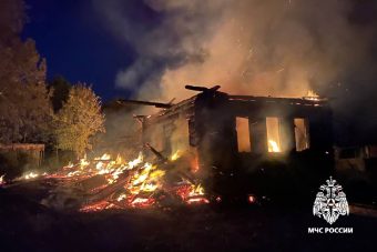 В ночном пожаре погиб житель Тверской области