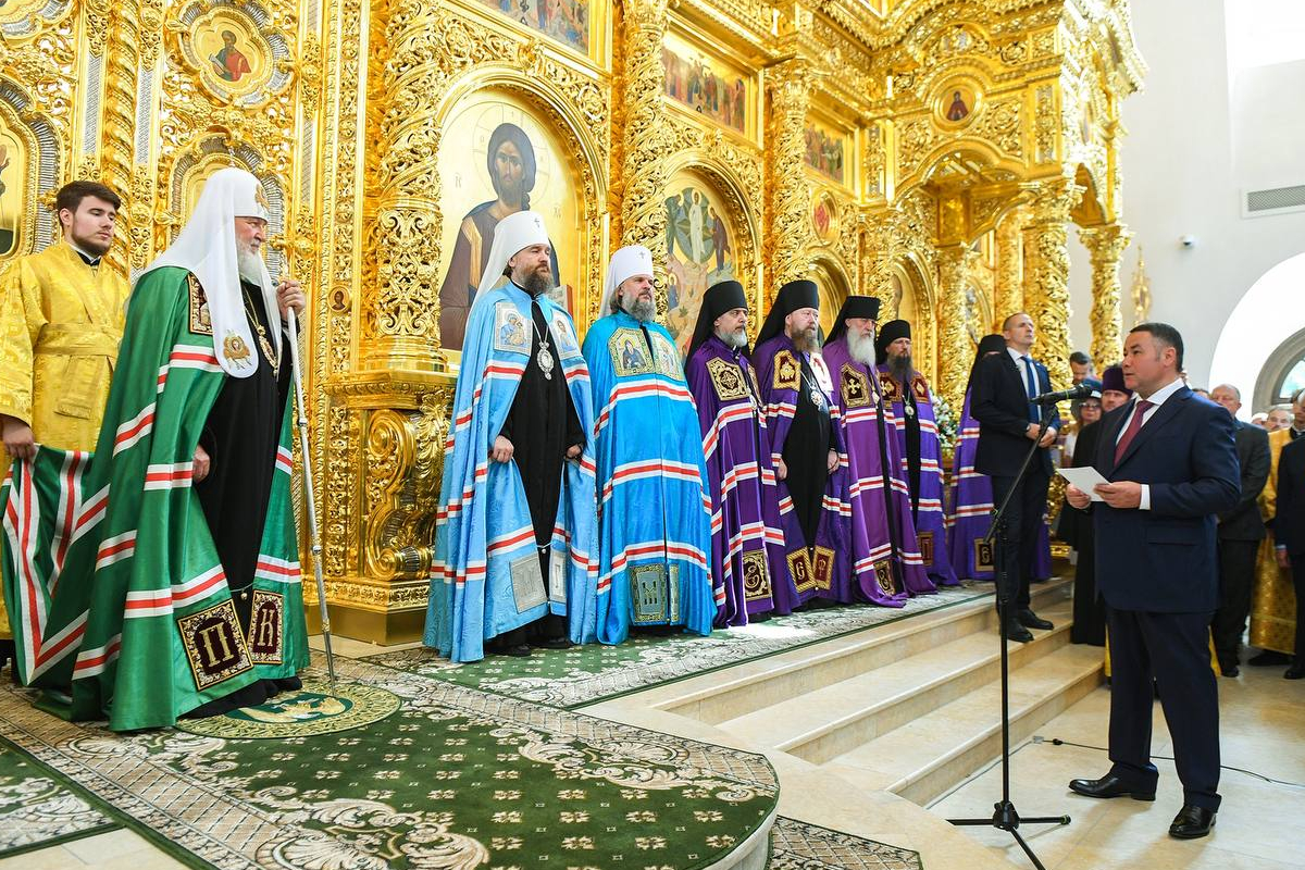 Патриарх Кирилл освятил Спасо-Преображенский собор в Твери