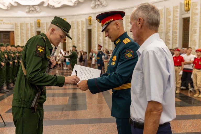 Тверские новобранцы легендарных воинских подразделений приняли присягу