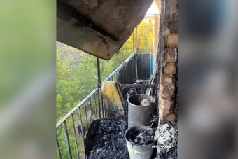 В Твери спасатели эвакуировали жителей дома из-за возгорания