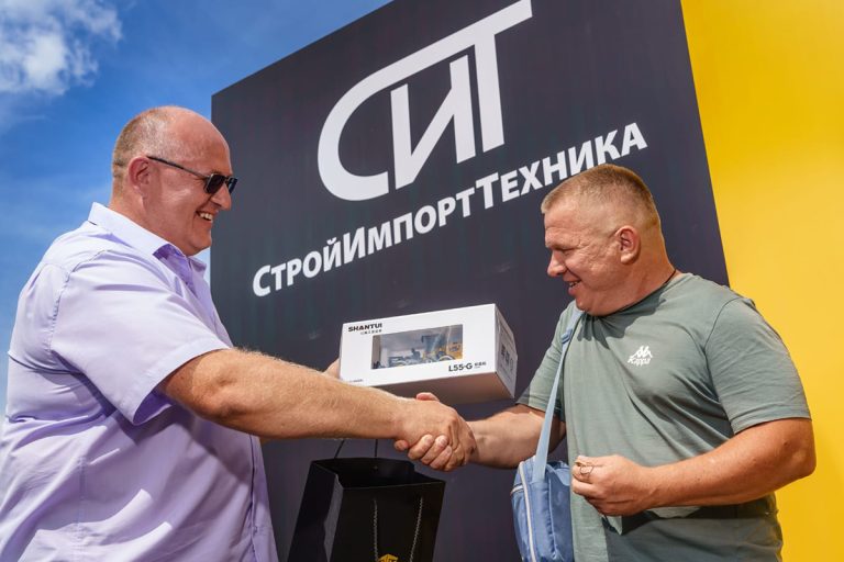 В Твери состоялась презентация спецтехники SHANTUI