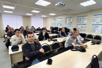В Тверской области стартовали ежегодные инструктажи для водителей перед осенне-зимним сезоном