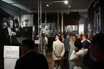Губернатор Тверской области принял участие в открытии фотовыставки работ Виктора Христенко