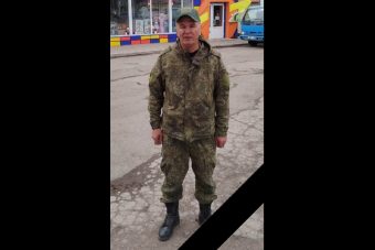 В Тверской области простятся с погибшим в зоне СВО 58-летним стрелком-контрактником
