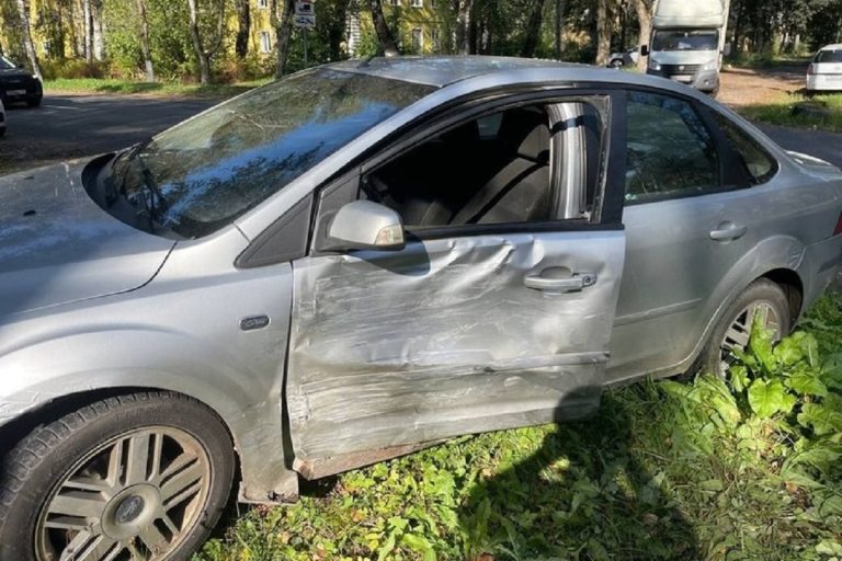 Два человека пострадали в ДТП в Пролетарском районе Твери