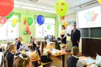 Губернатор Руденя поздравил с Днем знаний учеников школы №52 в Твери