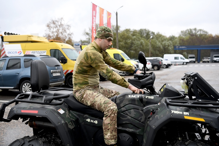 Тверская область передала квадроцикл бойцам 150-й гвардейской мотострелковой дивизии