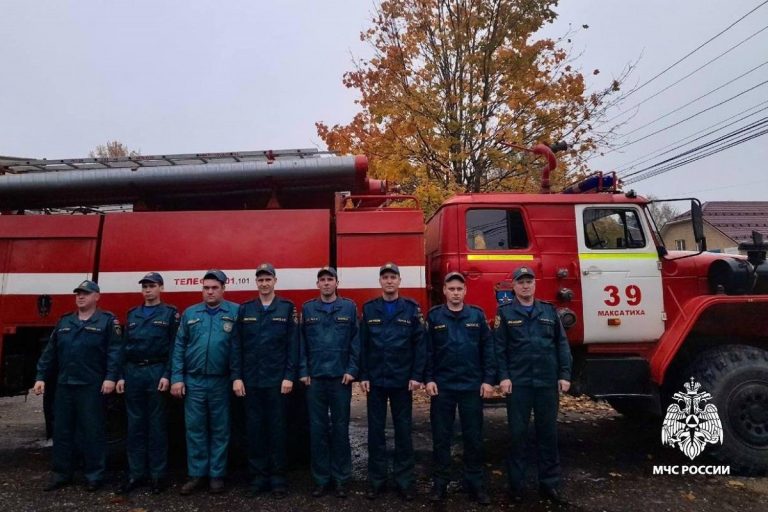 Жителя Тверской области спасли из горящего дома