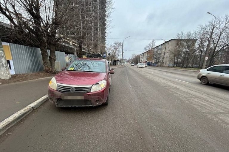 Девушку сбили на переходе в Твери