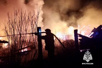 Пожаром уничтожен дачный дом в Тверской области