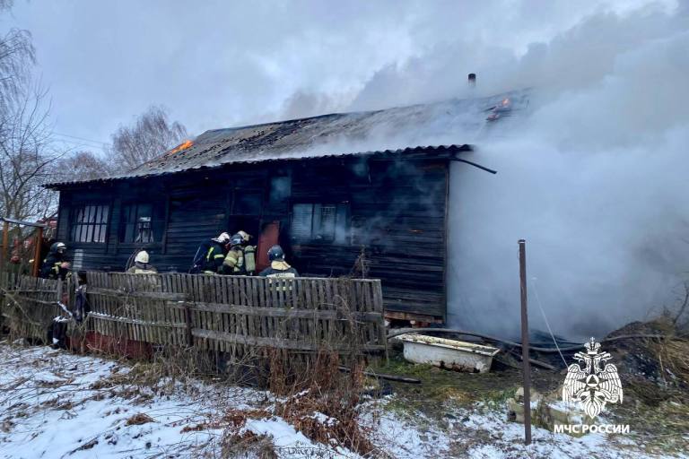 При пожаре в Бежецке Тверской области погиб мужчина