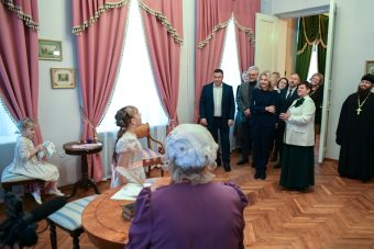 Вице-премьер Татьяна Голикова и губернатор Игорь Руденя посетили отремонтированный Музей  А.С. Пушкина в Берново Тверской области