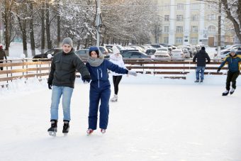 Три катка откроются в выходные в Твери