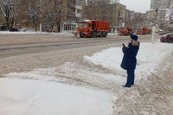 Прокуроры обнаружили в Твери скопления снега, зауженную проезжую часть и снежные валы