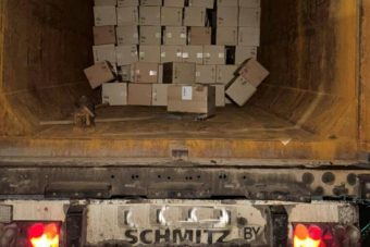 В Тверской области в металлоломе нашли 125 тысяч пачек контрафактных сигарет
