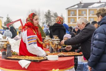 На веселье и блины: «Барская усадьба» приглашает на Масленицу