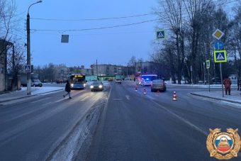 Мужчину сбили на переходе в Твери