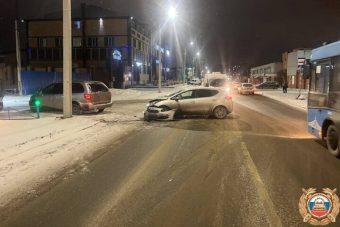 Женщина-водитель пострадала в ДТП в Твери