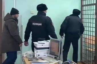 В Тверской области арестовали водителя перевернувшегося междугороднего автобуса