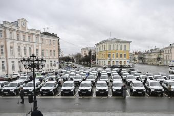 Муниципалитеты Тверской области получили крупнейшую за последние годы партию транспорта для медучреждений