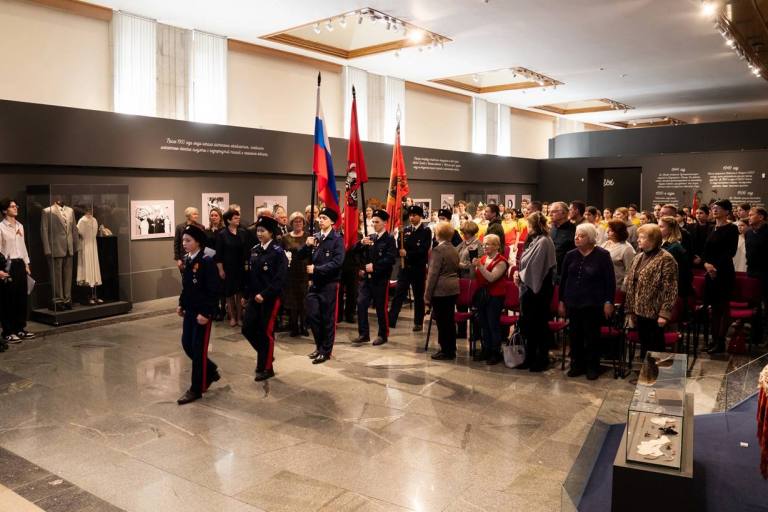 Школьники из Тверской области представили в Москве раритеты своего музея