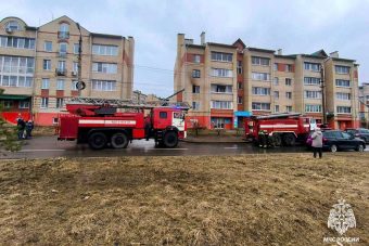 В новом микрорайоне Твери при пожаре в многоквартирном доме эвакуированы 15 человек