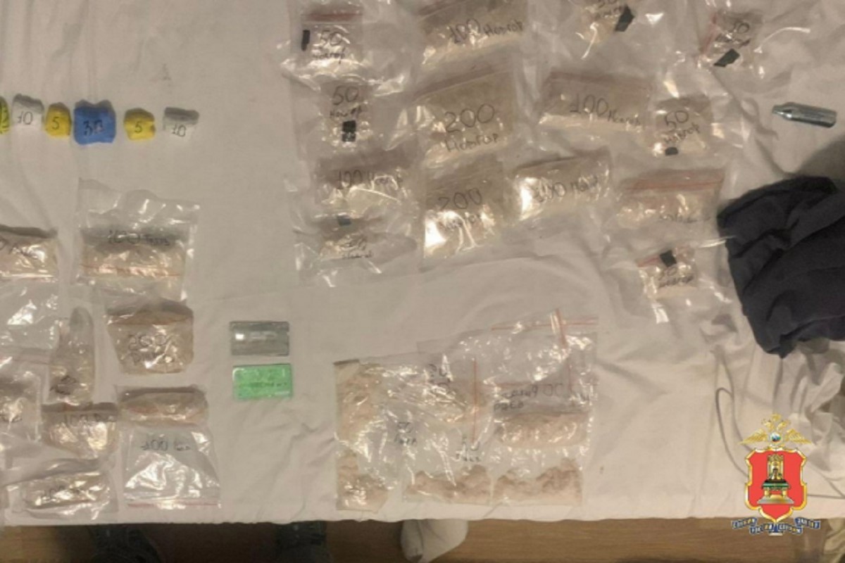 Рецидивиста с крупной партией наркотиков задержали в Твери