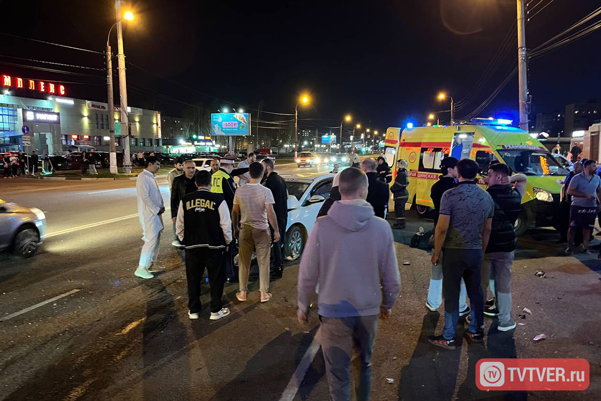 Виновник массового ДТП в Твери избежал уголовного наказания