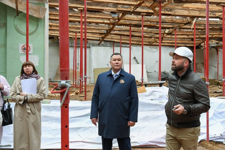 Игорь Руденя поставил задачи по реставрации здания Дворца пионеров в Твери