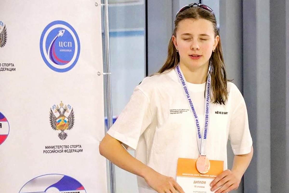 Тверская пловчиха, не глядя, завоевала медаль чемпионата России