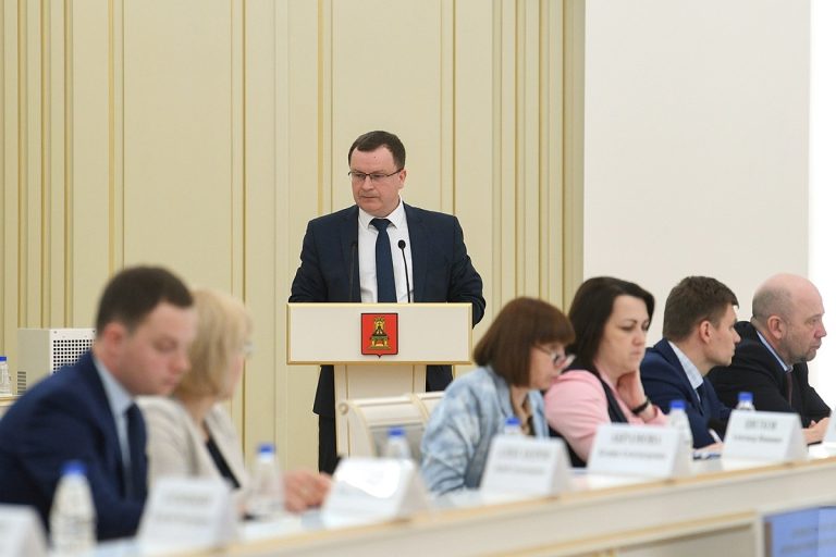 Губернатор определил задачи по формированию современной городской среды в муниципалитетах Тверской области